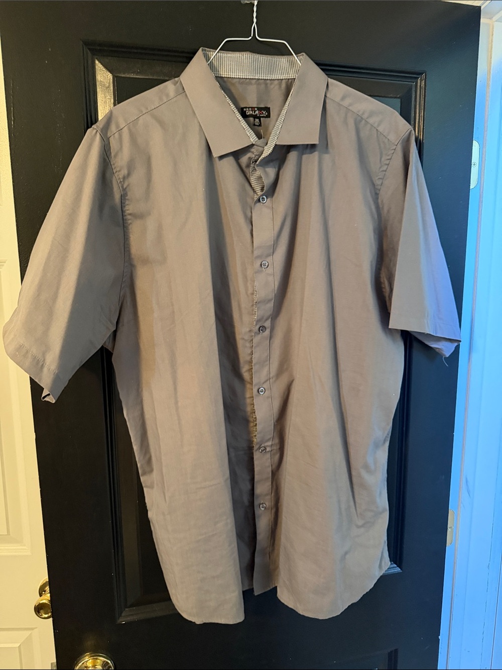 Galaxy By Harvic Short Sleeve Button-Down Shirt - Gray